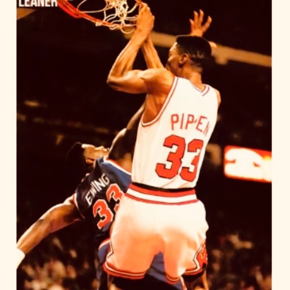 BRAND NEW!💯 SCOTTIE PIPPEN SLAM DUNK💥ON PATRICK EWING 8.5x11 GLOSSY POSTER!🤩 - Picture 2 of 4